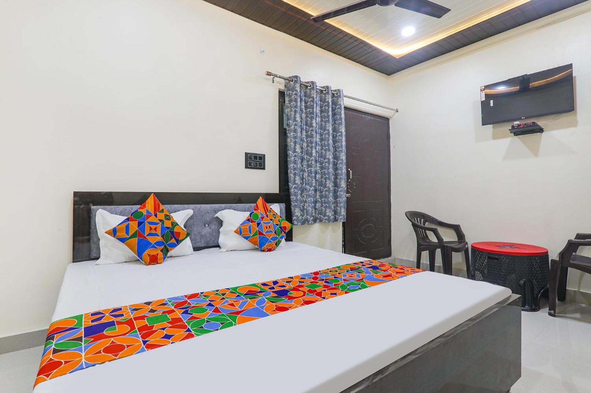 Fabexpress Awadh Inn - 400M From Shri Ram Janam Bhumi Ayodhya Экстерьер фото