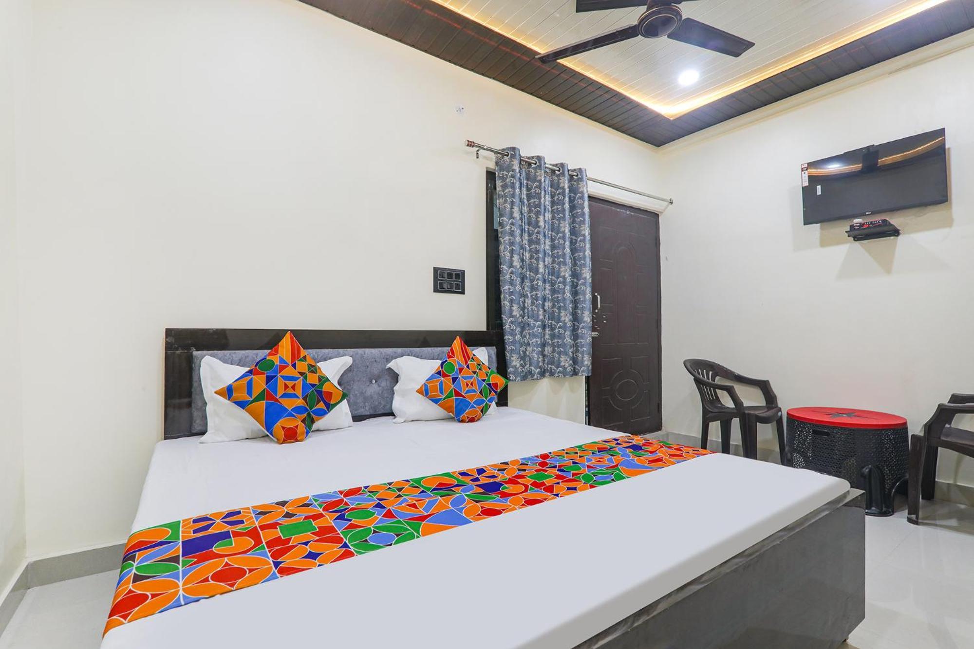 Fabexpress Awadh Inn - 400M From Shri Ram Janam Bhumi Ayodhya Экстерьер фото